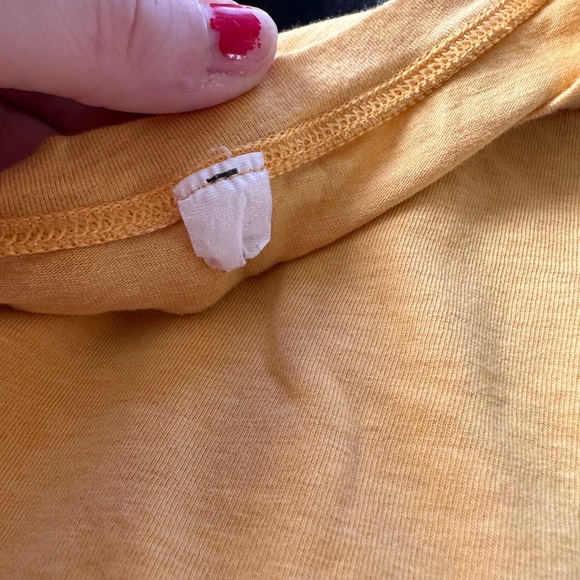Lululemon top, size large?? Yellow tank top - Picture 2 of 5